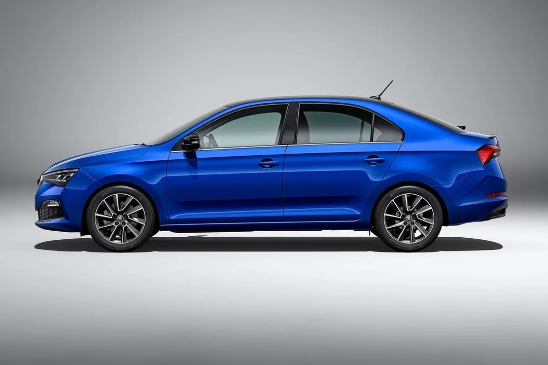 Finesse | An Image of a blue Skoda